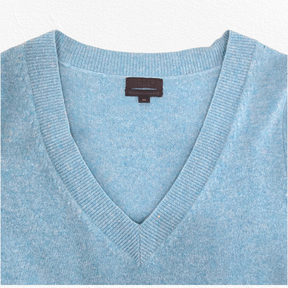 J. Crew Soft Blue Italian Cashmere V-Neck Popover Cozy Knit Sweater Size Medium - Picture 8 of 10